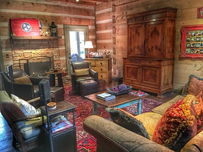 Cabin in the Cove (8).JPG