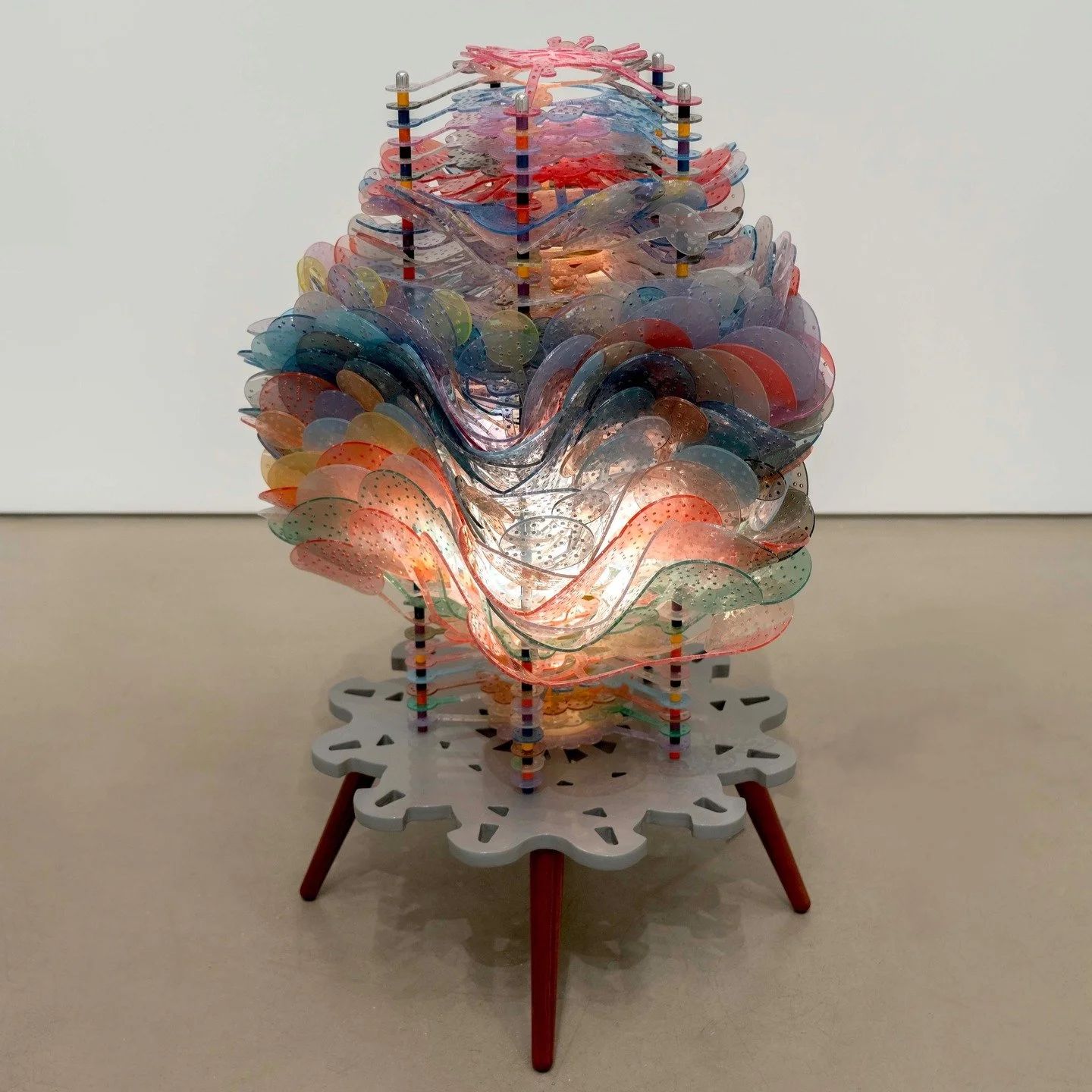 New light sculptures and paintings by Jorge Pardo are showing at Petzel Gallery in Chelsea to 20 December. Some light works descend from the ceiling while others launch up from the floor. To make each light work, the artist lasers painted acrylic int