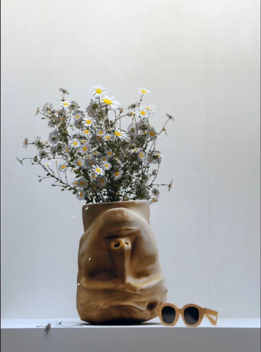 Now showing at albertz benda LA, Fever Dream presents Erin Wright&rsquo;s &ldquo;architectural sticker&rdquo; paintings&mdash;works that unsettle our sense of space and the weight of objects, opening space for interpretive play.
Wright renders archit