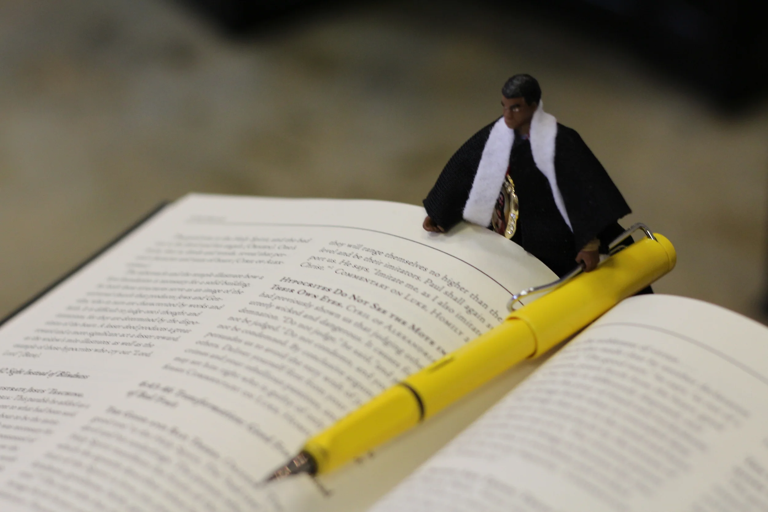 TEENY TINY PREPARES FOR CHRISTMAS