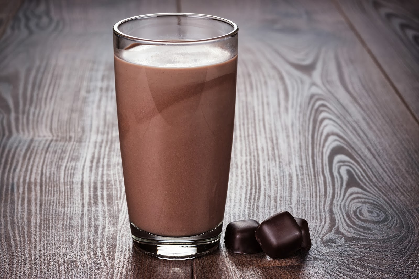 Chocolate Milk For Post-Workout: A Look at the Research