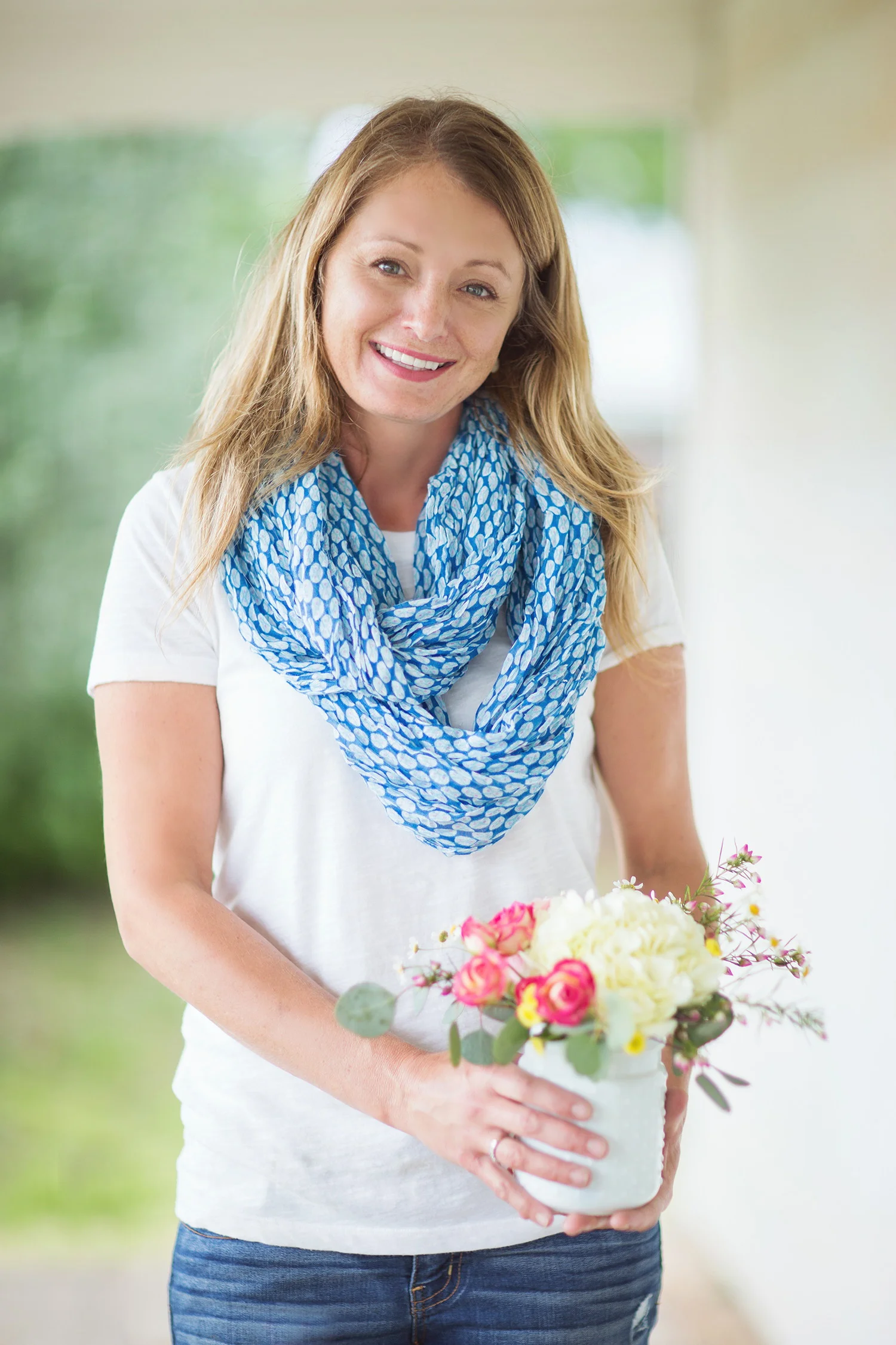 Hi I'm KasseDuffy. I was born into a family of fifth generation farmers. Planting, growing, and cultivating run deep in my blood. I can't deny, I live for it. Floral design is my God given talent. It took me a lot of searching and failing to find it, but when my hands first designed, it was like they knew just what to do- It was like coming home. Floral design has been my passion now for over 13 years. I constantly think about flowers, dream about gardens, and my mind is a little wild with creativity. I live and breathe event design with a special love for Weddings. Take a peak around and don't hesitate to contact me with any questions or for consultation. Cheers!