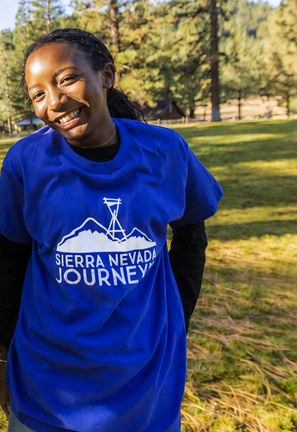 royal blue t shirt with white logo.png