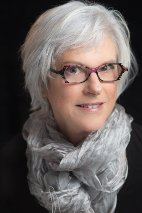 Headshot of Wendy Mnookin, author, by Sharona Jacobs. Chestnut Hill, MA.