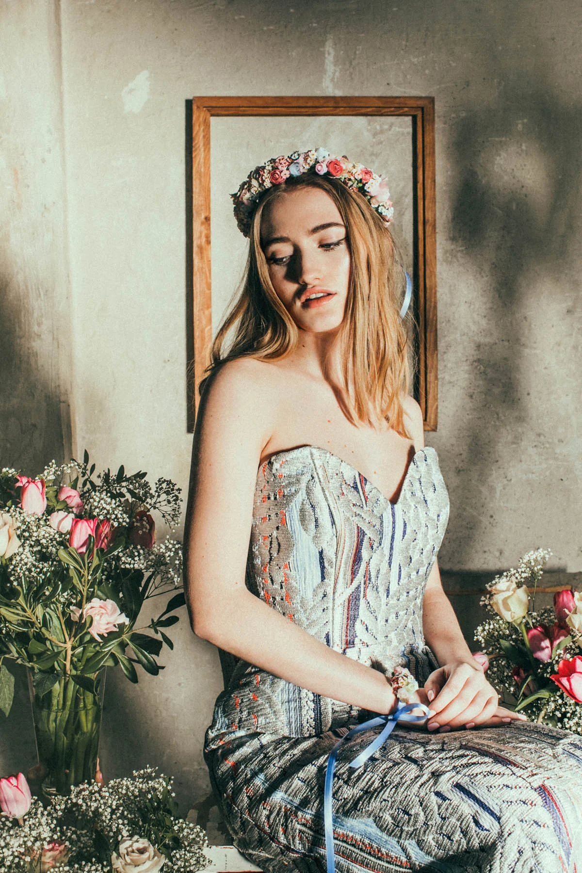 We-Are-Flowergirls_Lookbook_Flowercrown_Blumenkranz_SS17_c_Lupi-Spuma_Web_08.jpg