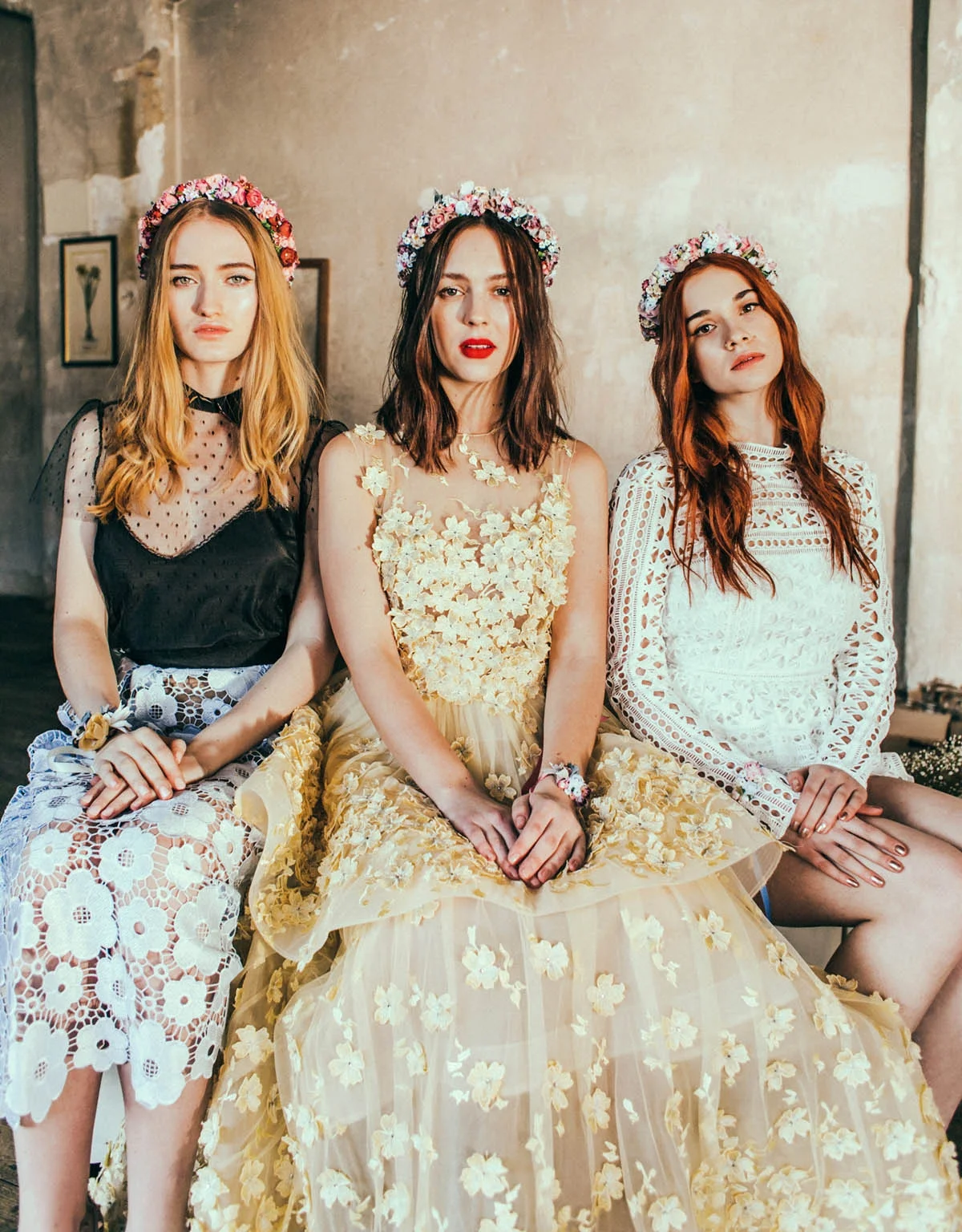 We-Are-Flowergirls_Lookbook_Flowercrown_Blumenkranz_SS17_c_Lupi-Spuma_Web_15.jpg