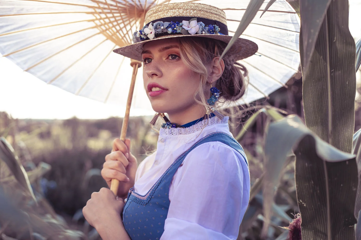 We-Are-Flowergirls-Country-Collection-Boater-Hat-with-Flowerband-€119,–3.jpg