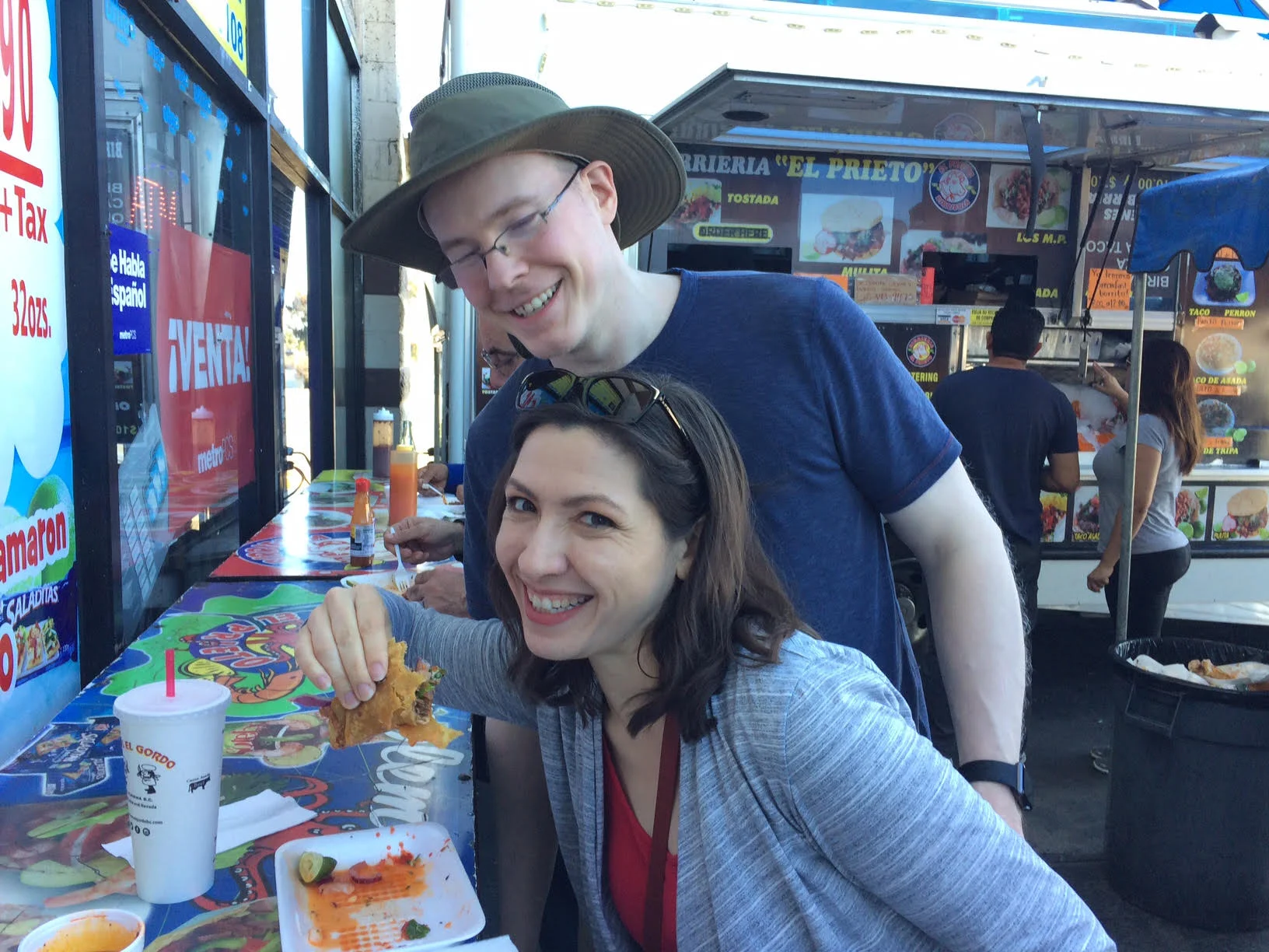 Eating_Tacos_1.jpg