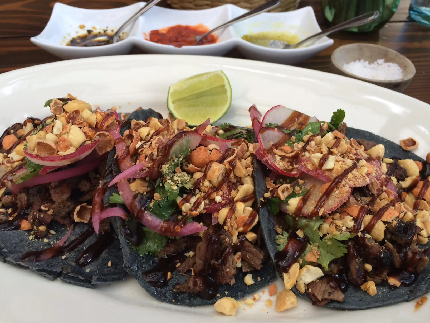 Verde-y-Crema_11_korean_tacos.jpg