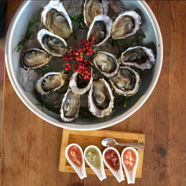 Deckmans_Oysters_1_Copyright_Baja_Test_Kitchen_2017.png
