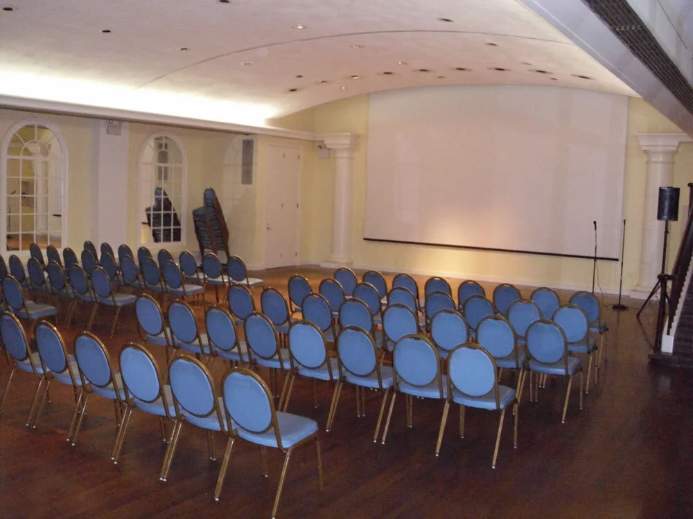 FAC_auditorium-with-chairs-and-screen.jpg