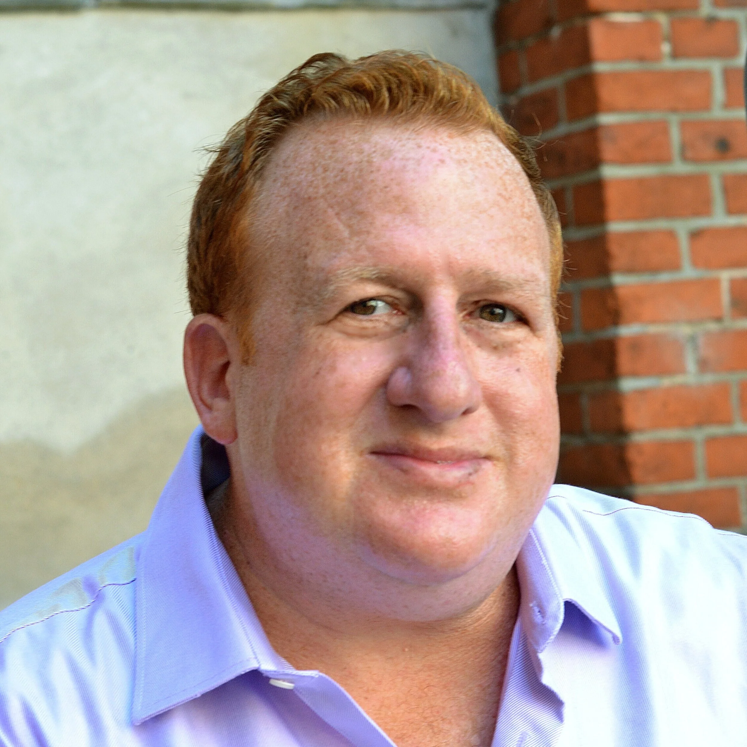 Molomot-Marc Headshot.jpg