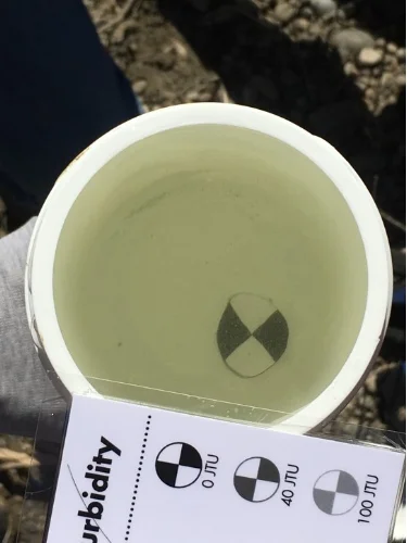 Turbidity test to determine the quality of water