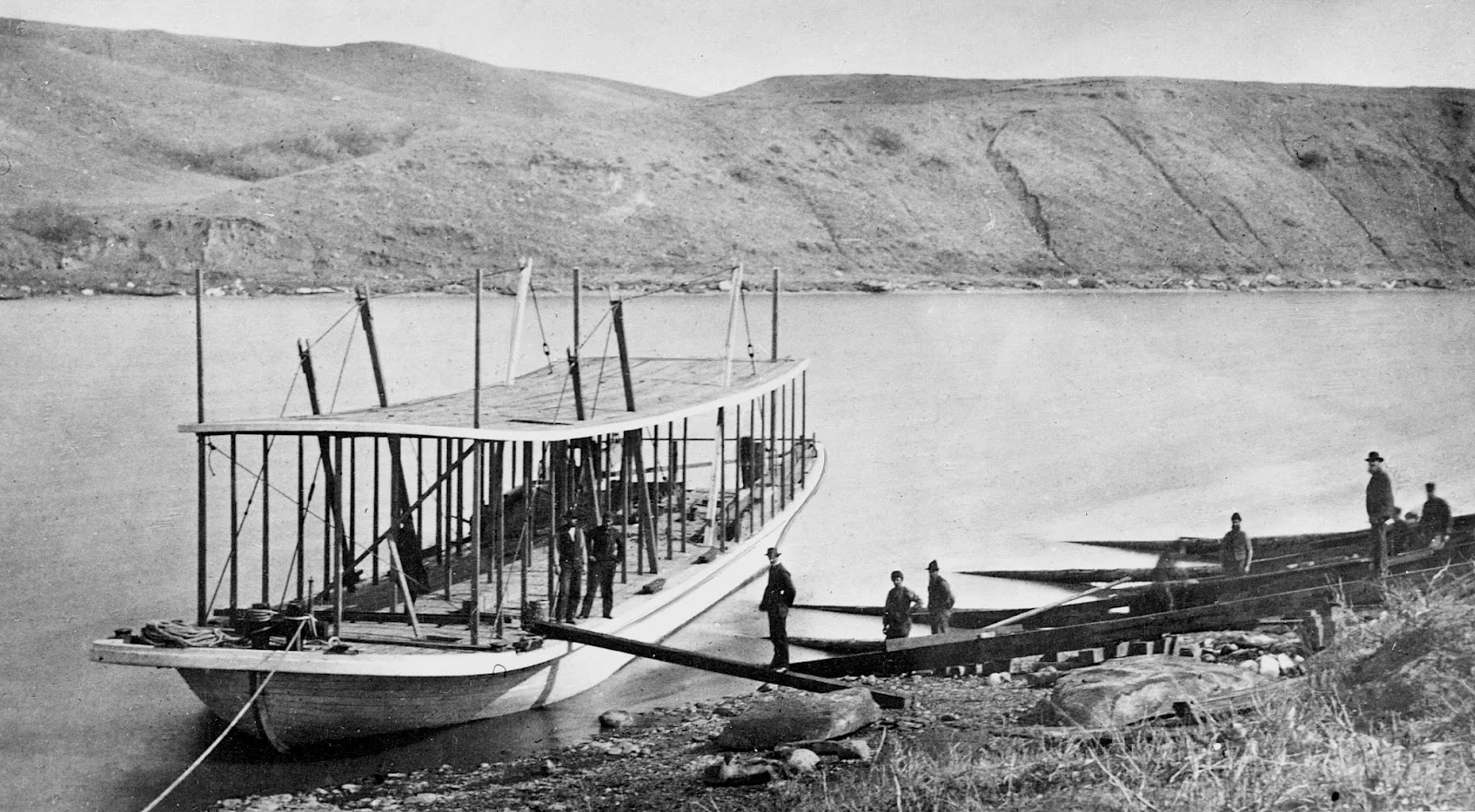 In the 19th Century, steamboat was the preferred means to travel between cities. It was also used to transport coal from Lethbridge to Medicine Hat before the railway was completed. (Photo: Galt Archives)