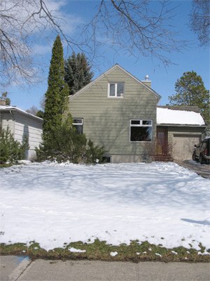 Front yard before re-landscaping.