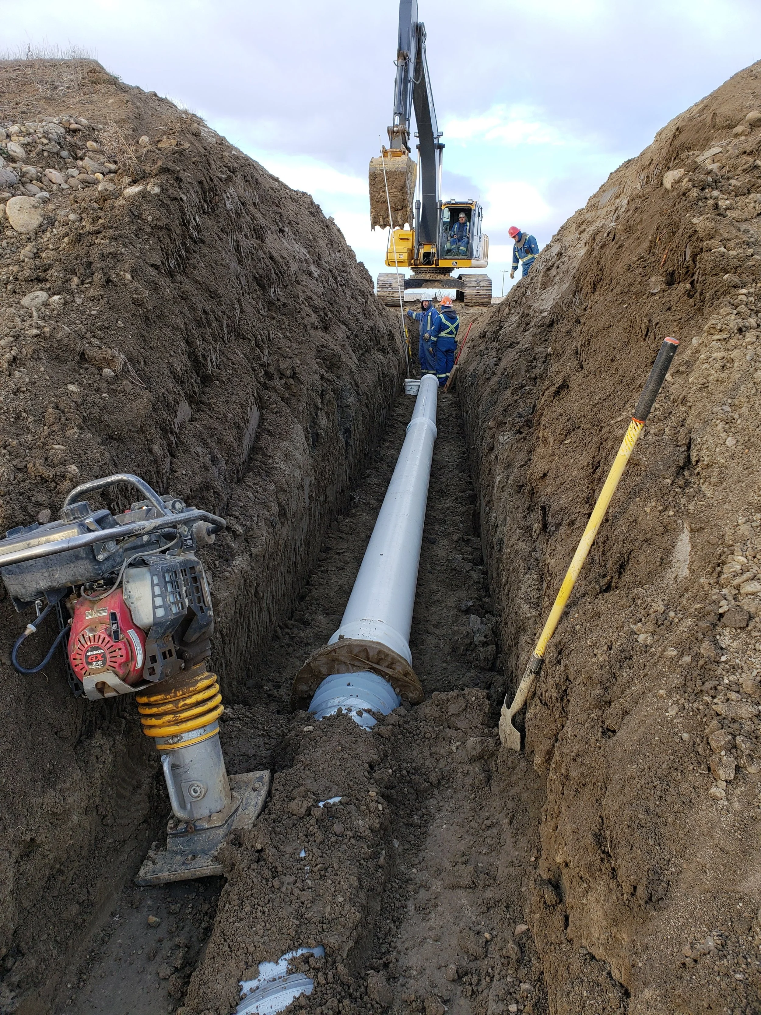 Irrigation pipeline installation. Photo supplied by the Taber Irrigation District.