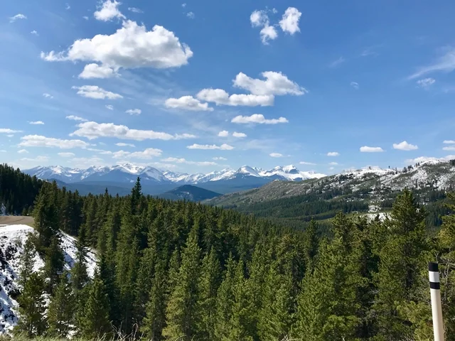 We came across so many beautiful views in the watershed - like this one in the Castle.