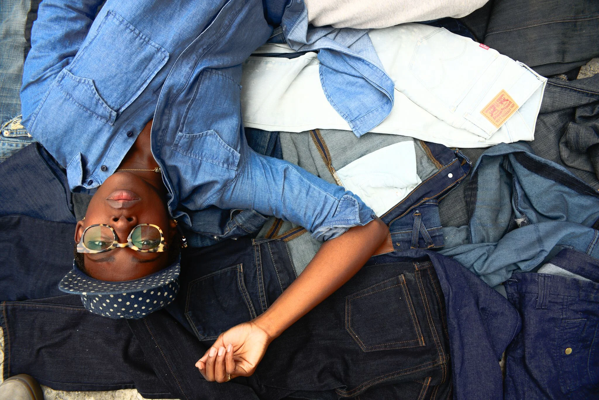 If denim is easy, this shirt dress is bona-fide effortless!