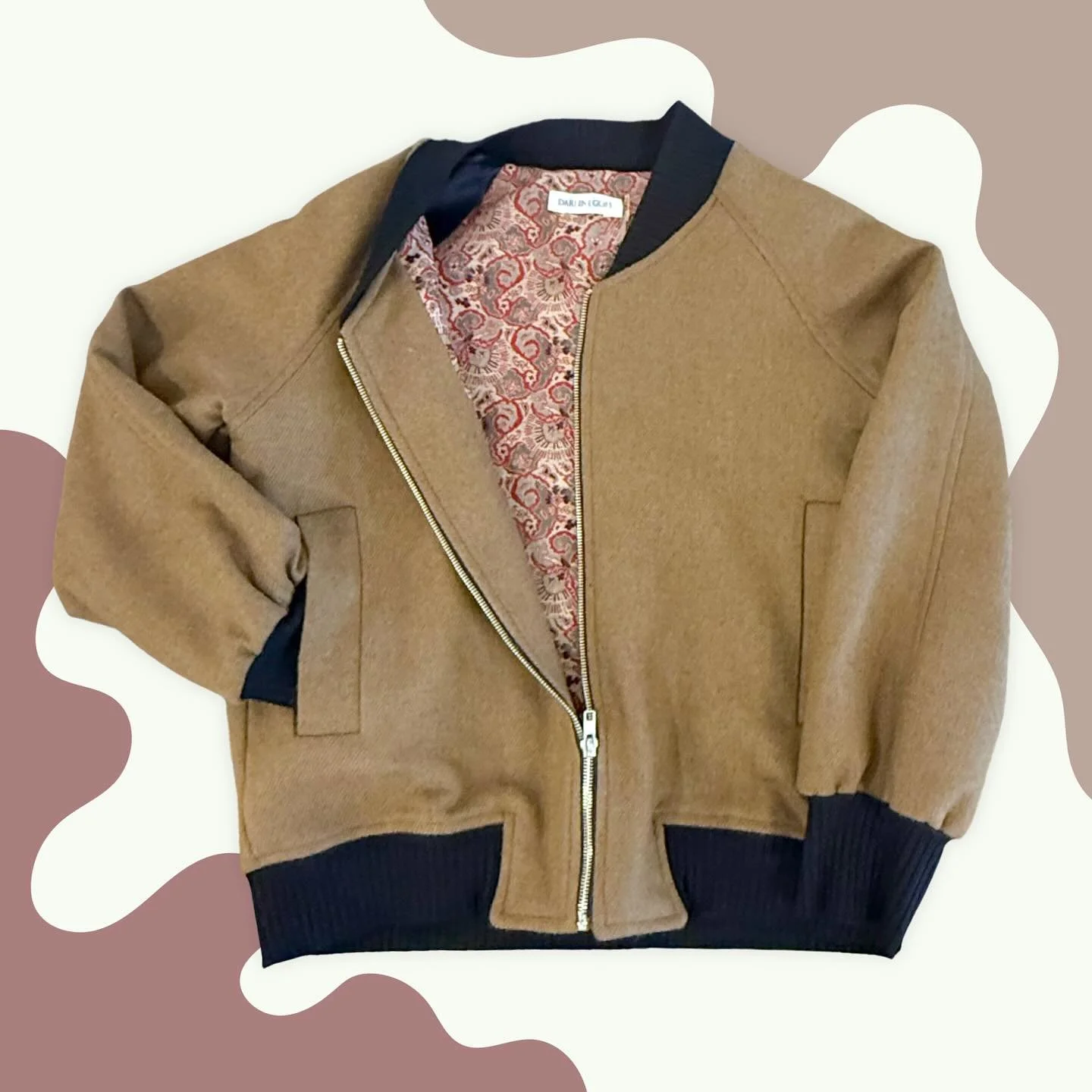 Brand new wool bomber jacket in store from Darlene Gore! Just ONE! (There might also be a fabulous new blouse and dress here too!)
.
.
.
#fashion #nzfashion #design #bomberjacket #jacket #coat #wool #tailored #dunedin #nzmade #shoplocal