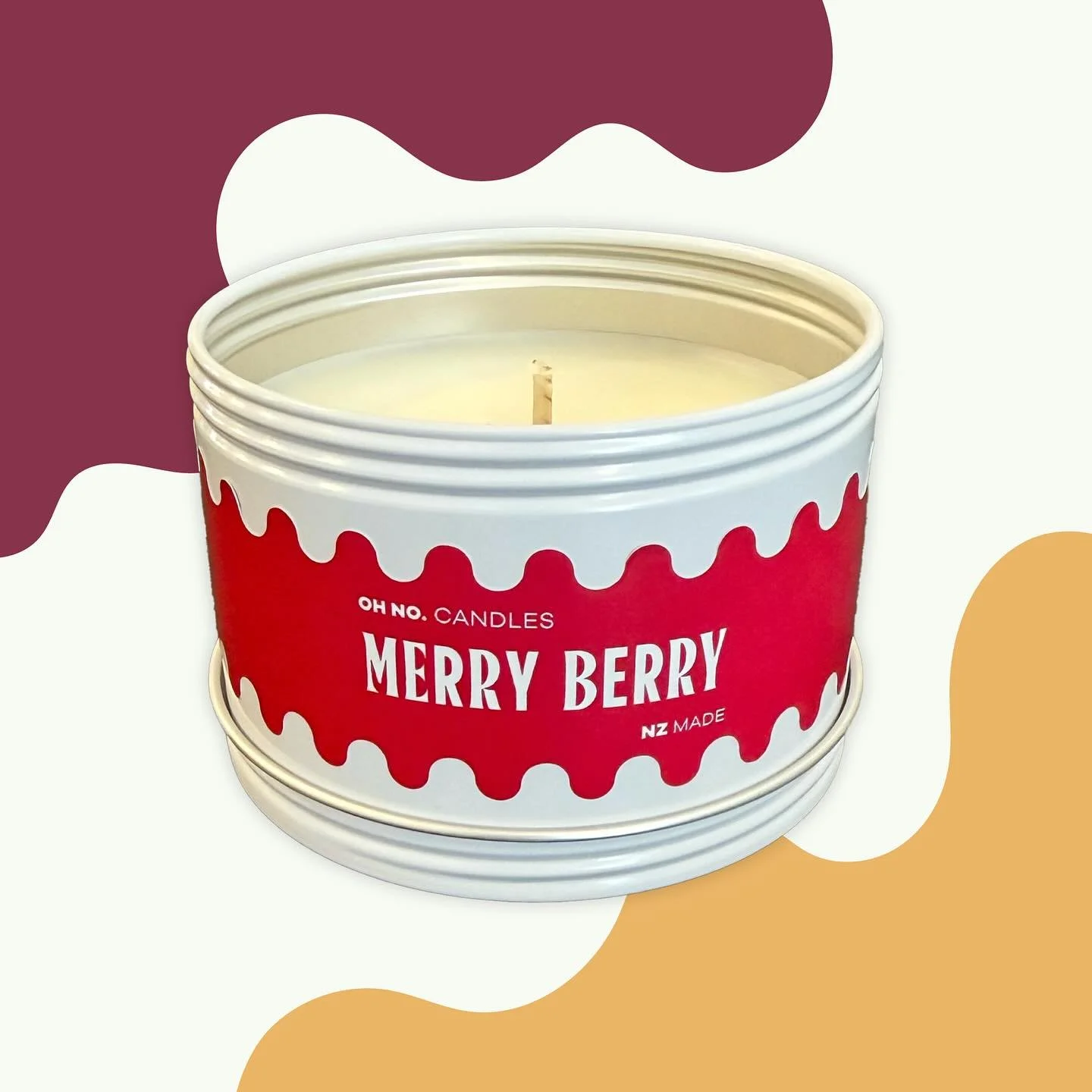 Two brand new and exclusive fragrances are now in store from Oh No. Candles!

Merry Berry 🔴🟢
Sweet Berries and crisp Eucalyptus on a warm Sandalwood base - The ultimate festive season fragrance.

Southern Sun 🟡🟠
Bright Lemon, Citron and Bergamot 