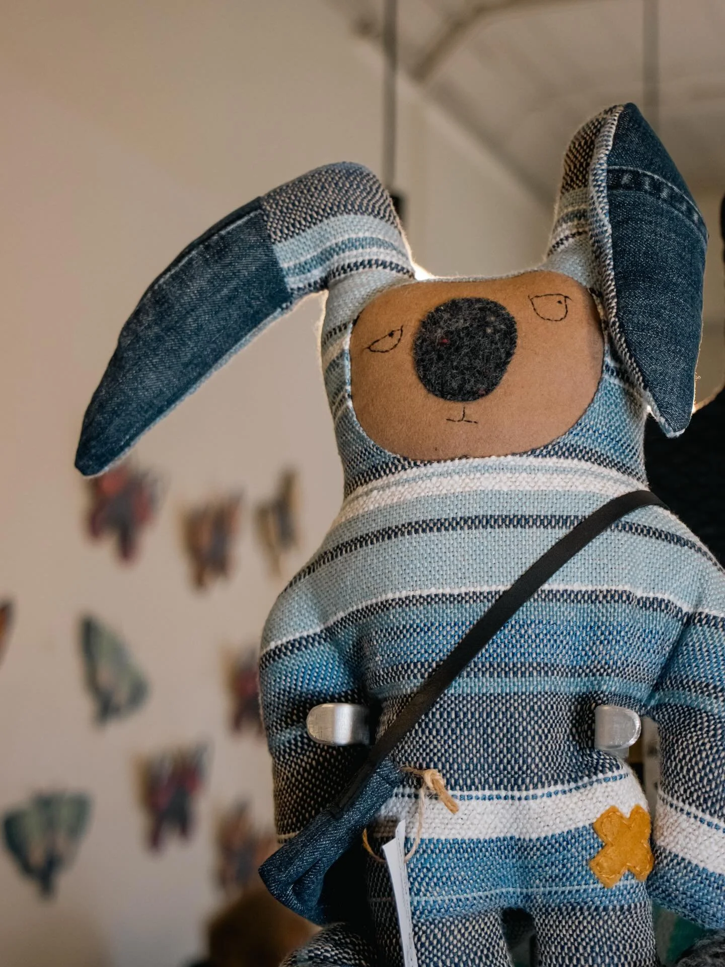 We have a recently delivered selection of new creatures by @creatures_by_fish - and this Friday evening, all creatures are welcome in store for our late night Xmas celebration, 5pm onwards! 🎄 🎅 
📸 @visauls.by.t