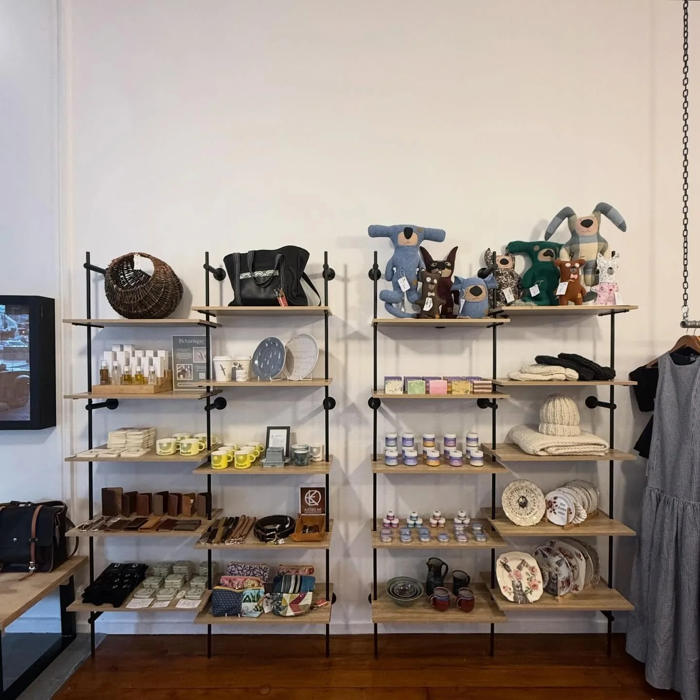 SNEAK PEEK!!!
New shelves in! Join us from 5pm this Friday to celebrate the refreshed space!