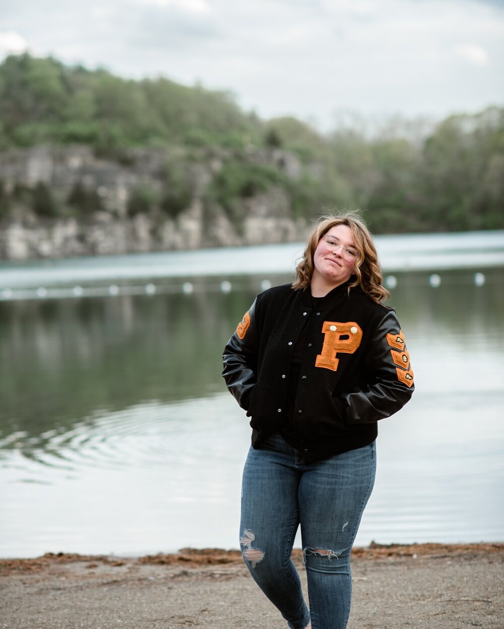 SENIOR SPOTLIGHT: Brylee
What can I say about this beautiful Girl. She Contacted me about her track banner, she doesn't run, but she does do Discus and Shot put. I was over the moon working with a sport I have never done before. Before we even met in