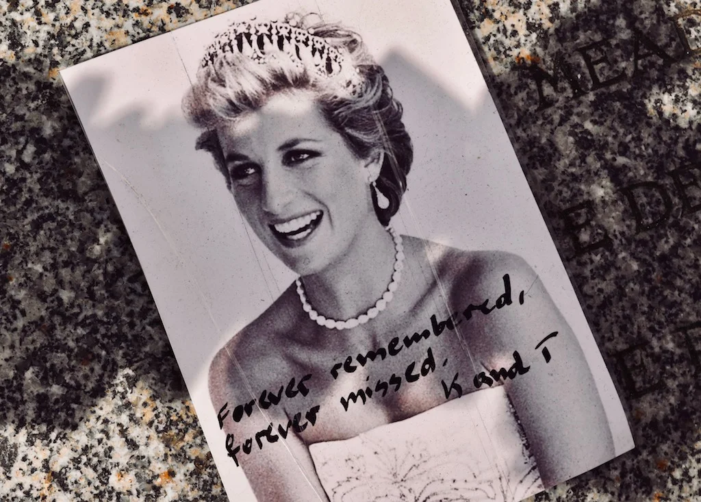 Kennedy_Knausgaard_Princess Diana_Flame de la Liberte.jpg