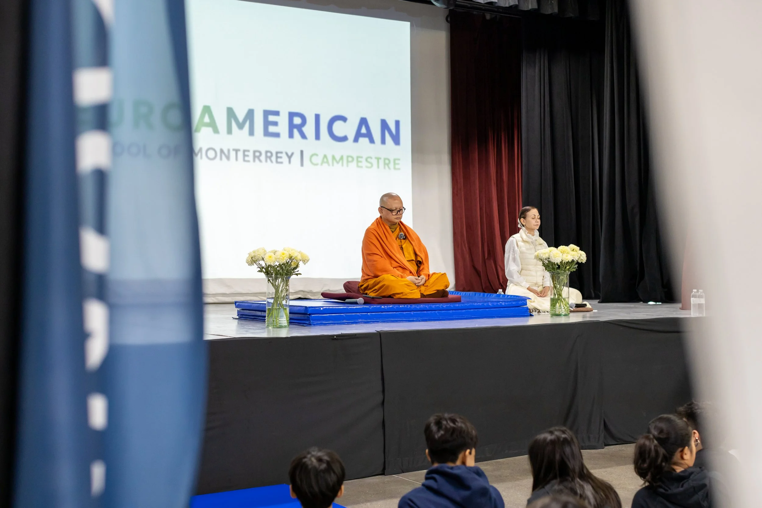 SOCIAL MINDFULNESS-9.JPG