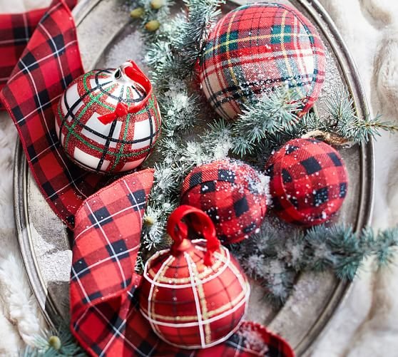 Plaid Tree Decor