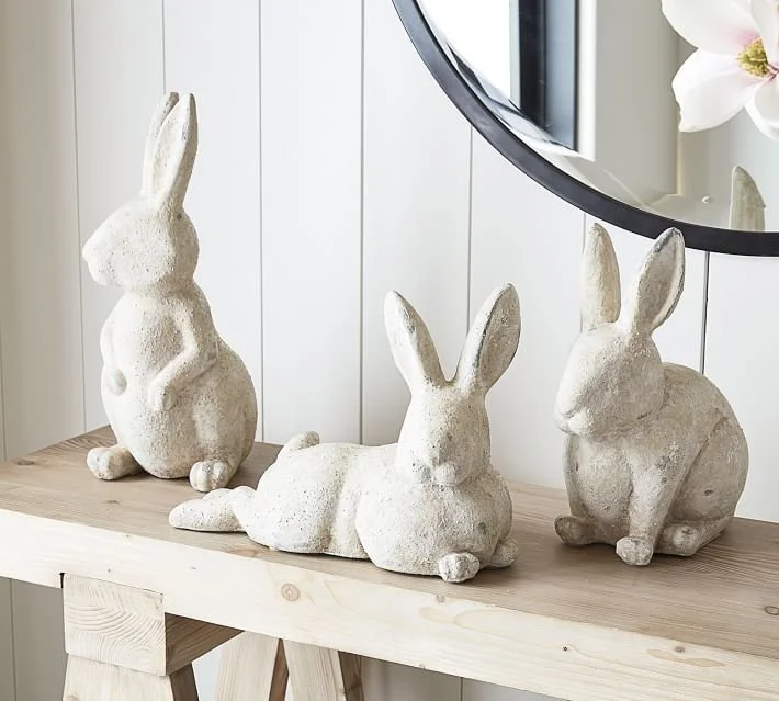 stone-easter-bunny-sculptures-o.jpg