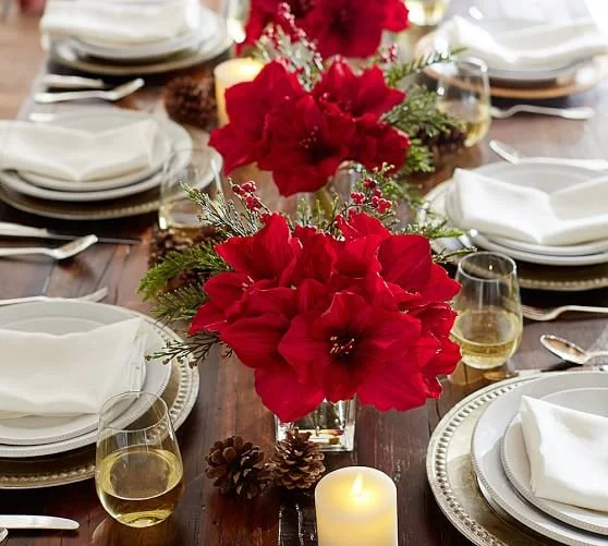 faux-amaryllis-composed-arrangement-ctable.jpg