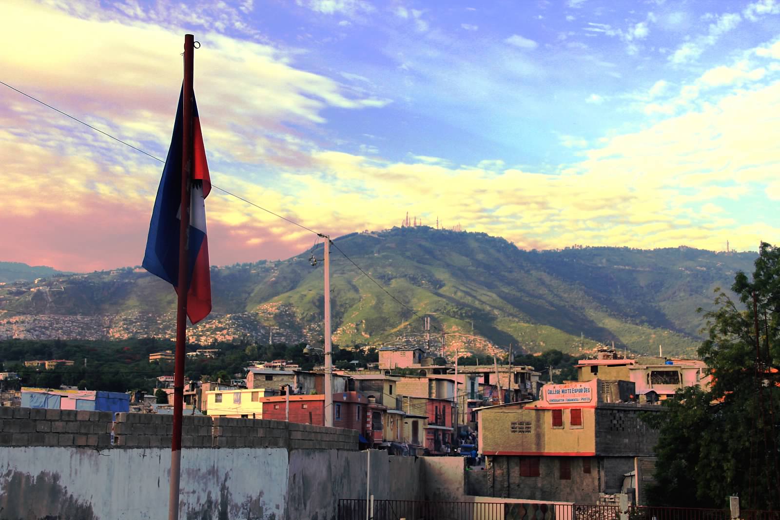 viewv of haiti.JPG