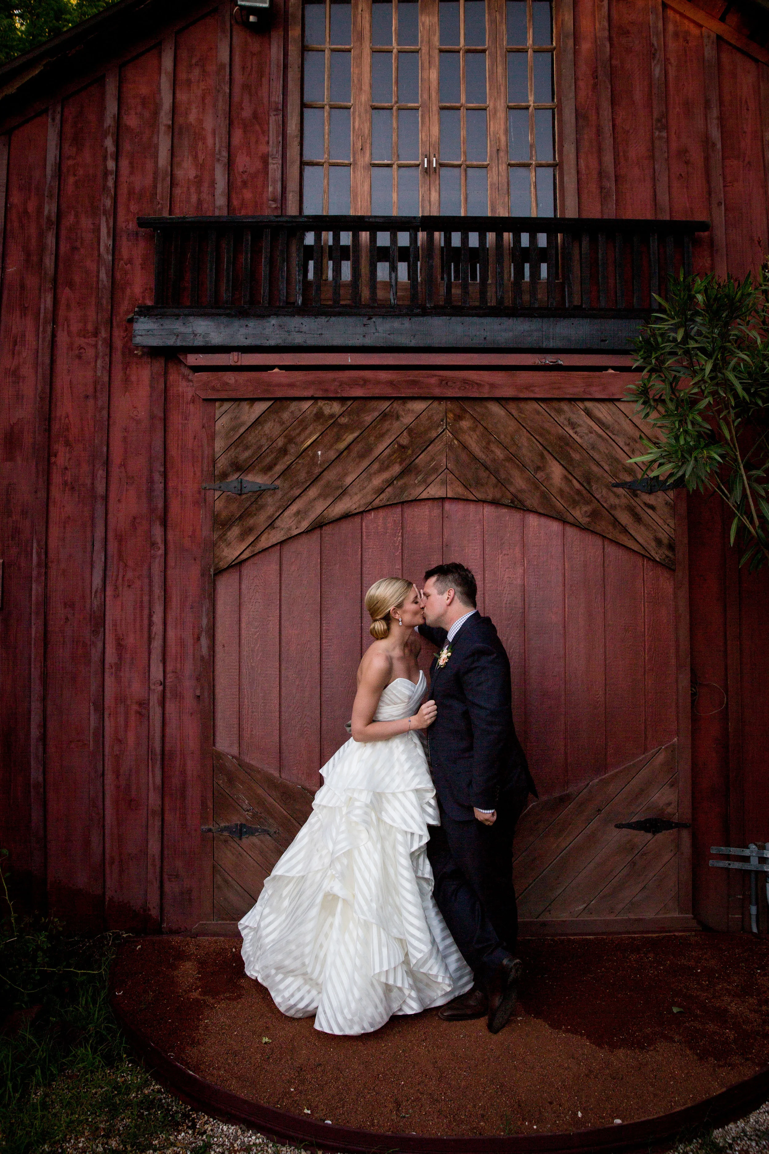 1030_CaitJohnWed.jpg