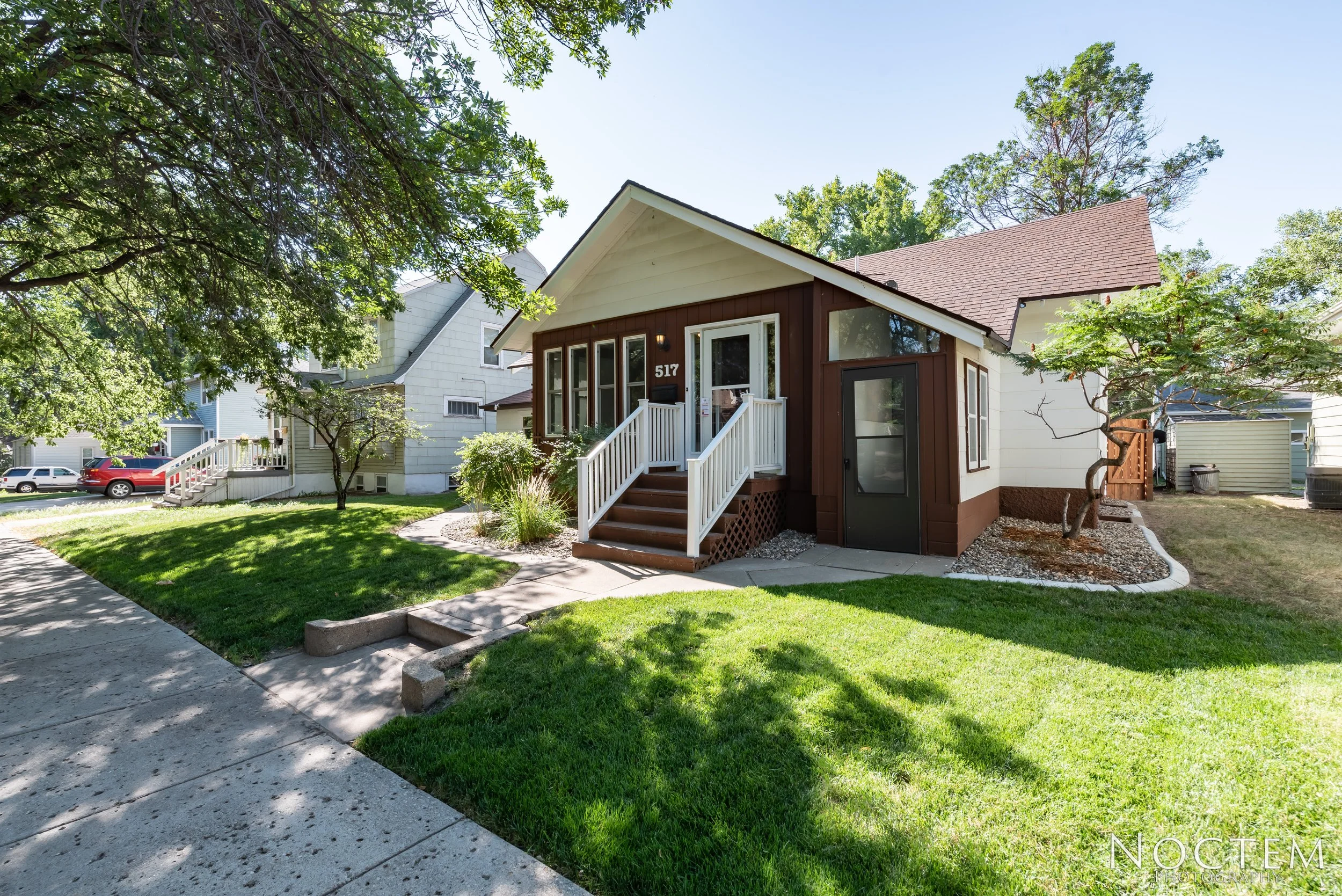 517 W Rosser Ave-1.JPG