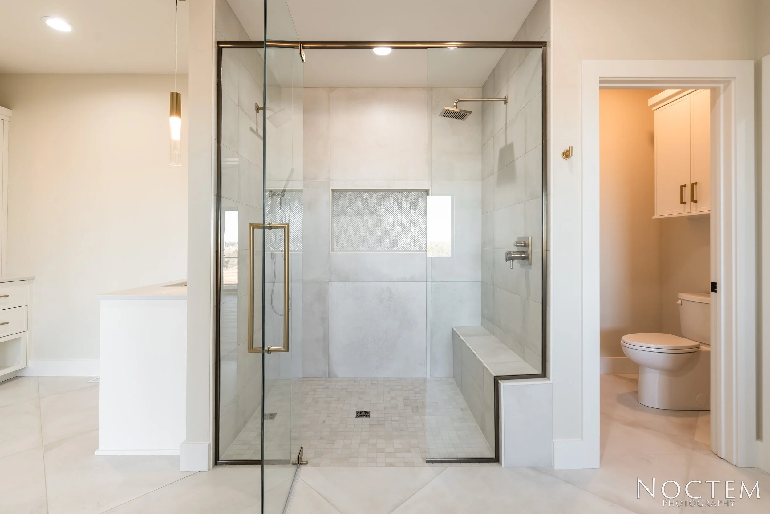 2368 Bluffs-64.JPG