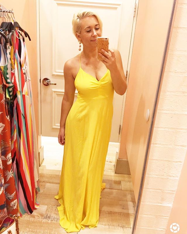 I am having a very sunny yellow moment and this maxi is ☀️ http://liketk.it/2vRts #liketkit @liketoknow.it