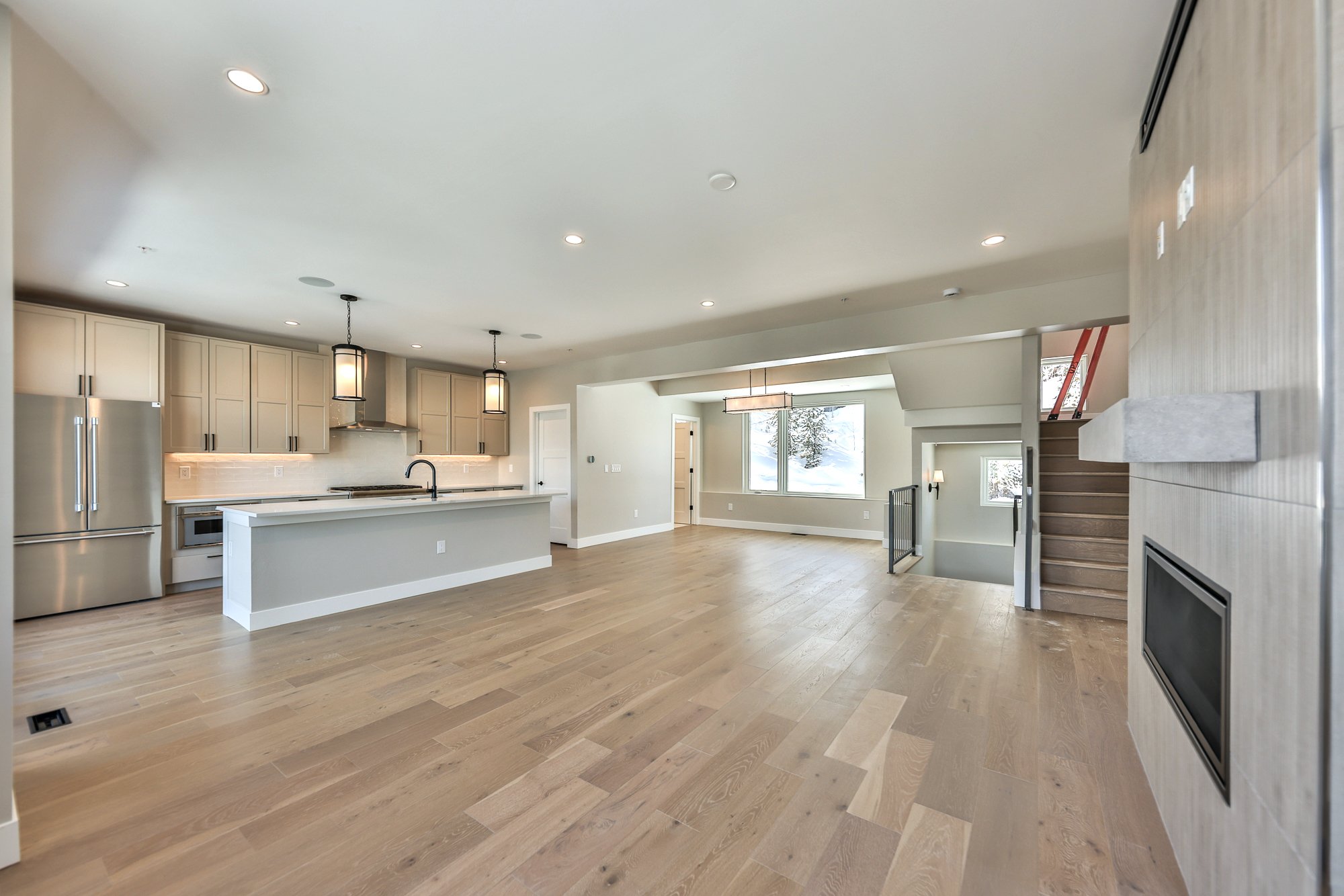 Kitchen wide angle
