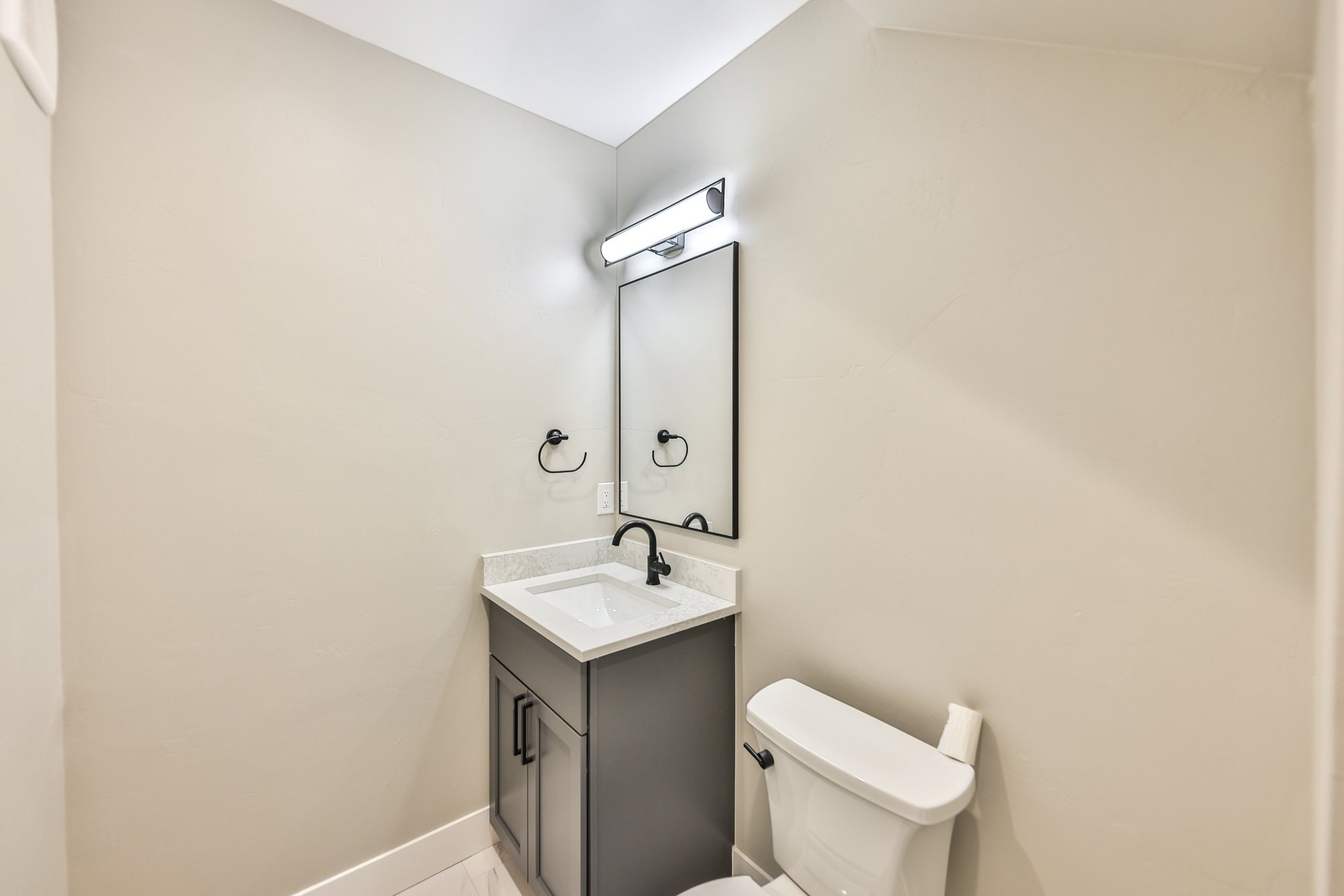 Powder room