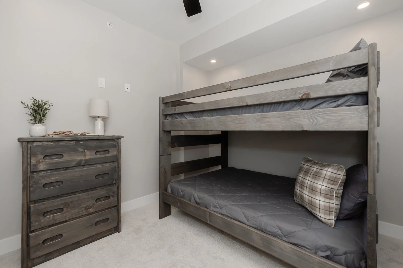 7.23.25 374 Bear Trail-5.jpg