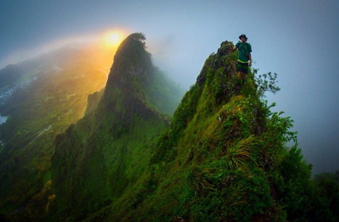 Kalihi Saddle Hike