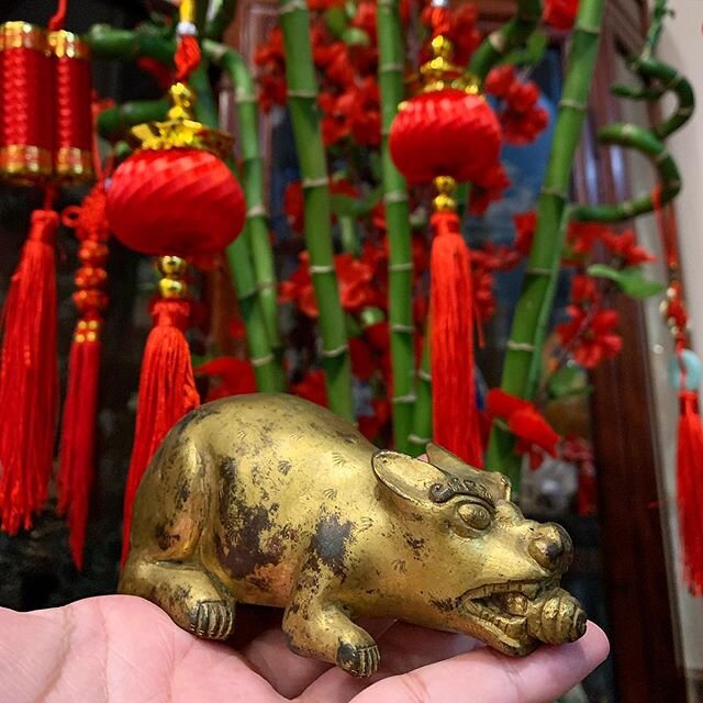 Happy Chinese New Year of the 🐀 !
.
.
.
.
#ajayagallery #artgallery #artgallerysg #artappreciation #artandculture #arthistory #antique #art #artasiatique #artsofasia #fineart #artifact #artoftheday #artgram #antiquity #artdaily #artconnoisseur #arth