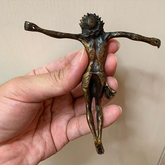 Happy #GoodFriday
.
May we all tide through this difficult period and come out even stronger!
.
.
Back view of figure of Jesus Christ, circa 17th/18th century, Spain or Italy (?), gilt bronze.
.
.
.
.
#ajayagallery #artgallery #artcollection #antique