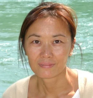 Kim Eng LONDON Presence Through Movement