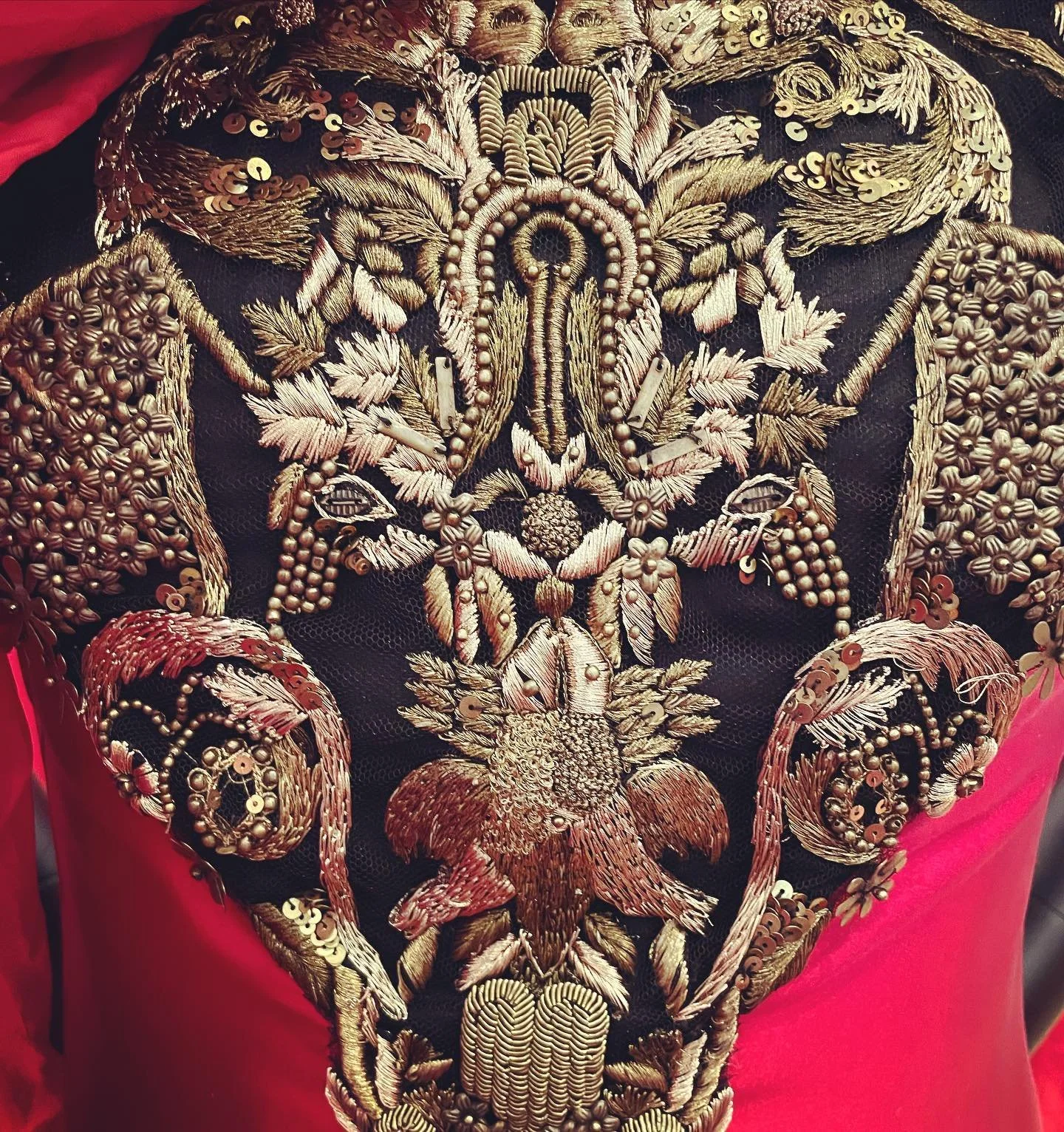 I&rsquo;ve just been going back through the thousands of work photos on my phone and thought I&rsquo;d share some of my favourite closeups from the McQueen exhibition from last year. I love good details!
.
.
#textileconservation #embroidery #McQueen 