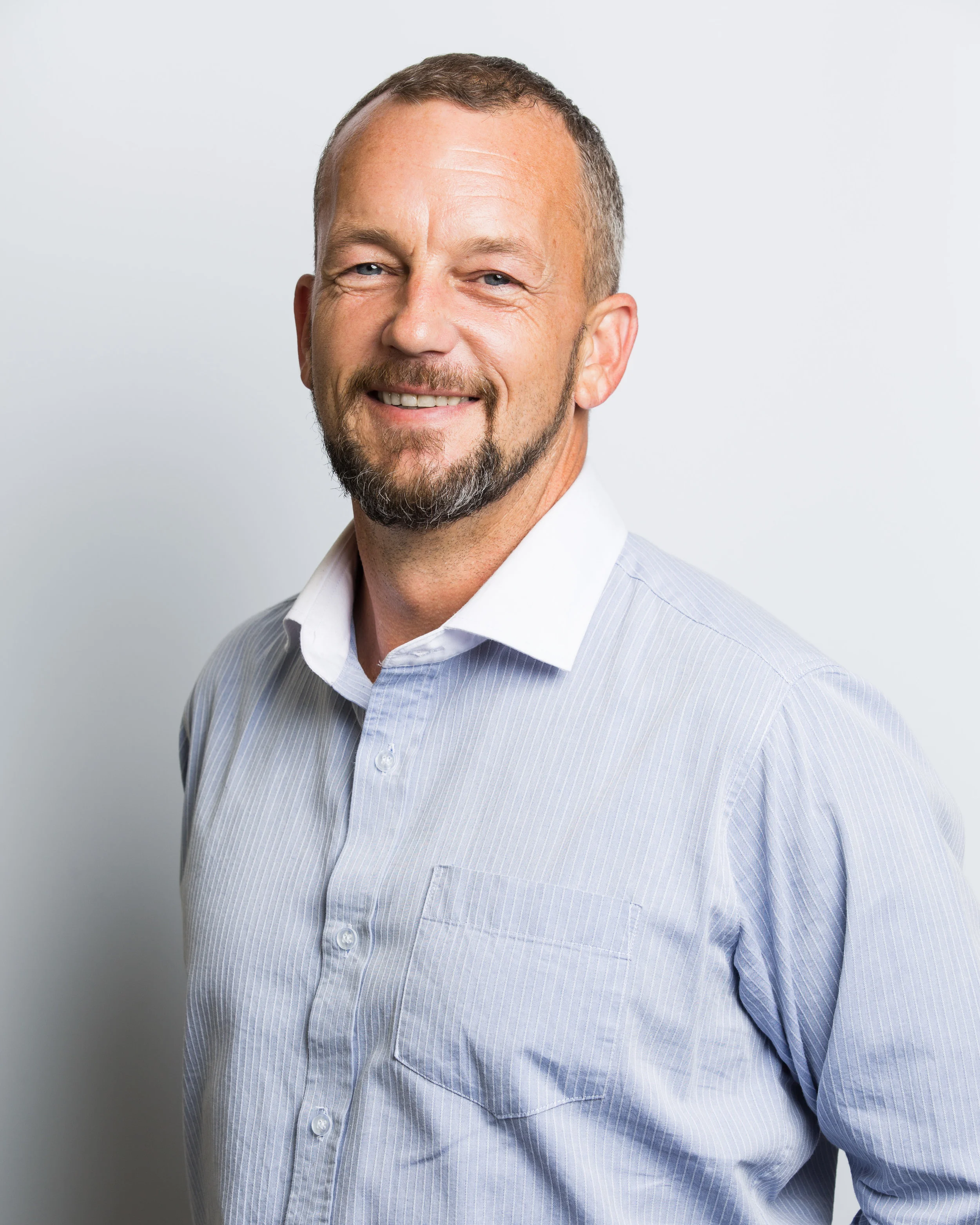 Malyon Headshots-211.jpg