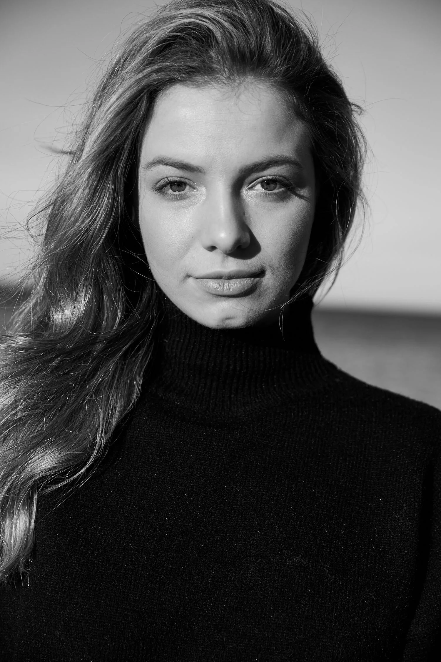 Black & White portrait of a woman in hard light