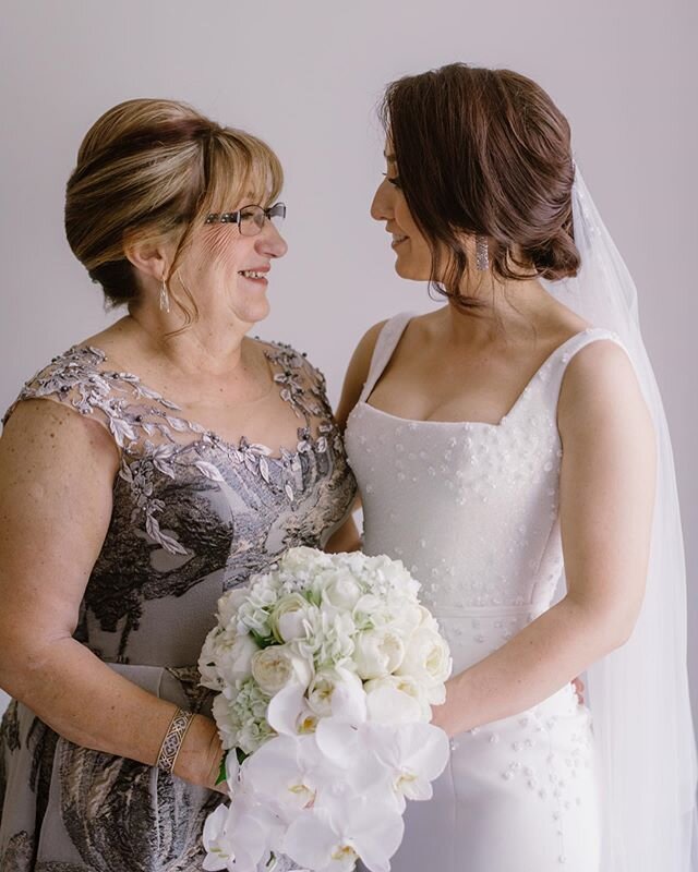 Our Beautiful Mother of the Bride Georgia Wearing a Custom Made Vincenzo Pintaudi Couture Gown @vp_couture Photo-Credit @theodoreandco_  #australiandesigner #bride #bridal #bridaldress #bridalgown #couture #couturedress #couturegown #couturebridal #d