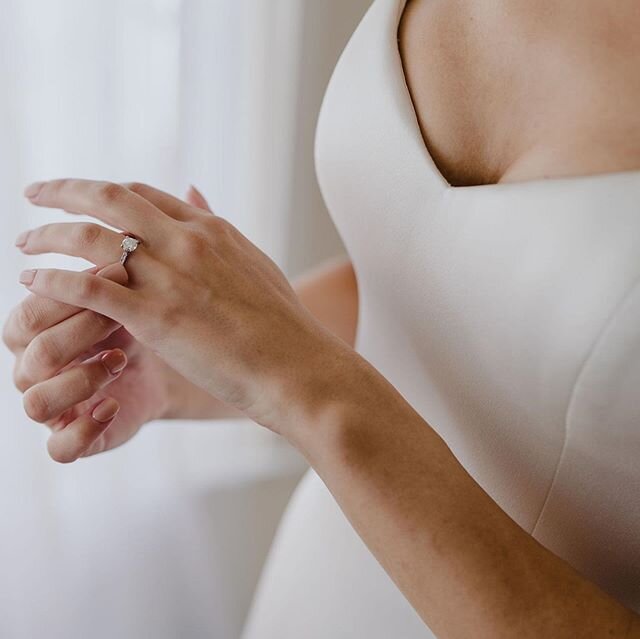 Simplicity with Minimal Detailing @vp_couture Photo-Credit @michaelbriggsphotography ⠀⠀⠀⠀⠀⠀⠀⠀⠀⠀⠀ ⠀⠀⠀⠀⠀⠀⠀⠀⠀⠀⠀⠀ ⠀⠀⠀⠀⠀⠀⠀⠀⠀⠀⠀ #australiandesigner #bride #bridal #bridaldress #bridalgown #couture #couturedress #couturegown #couturebridal #designer #design