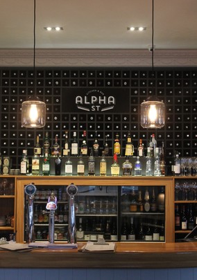 Alpha Street Kitchen & Bar